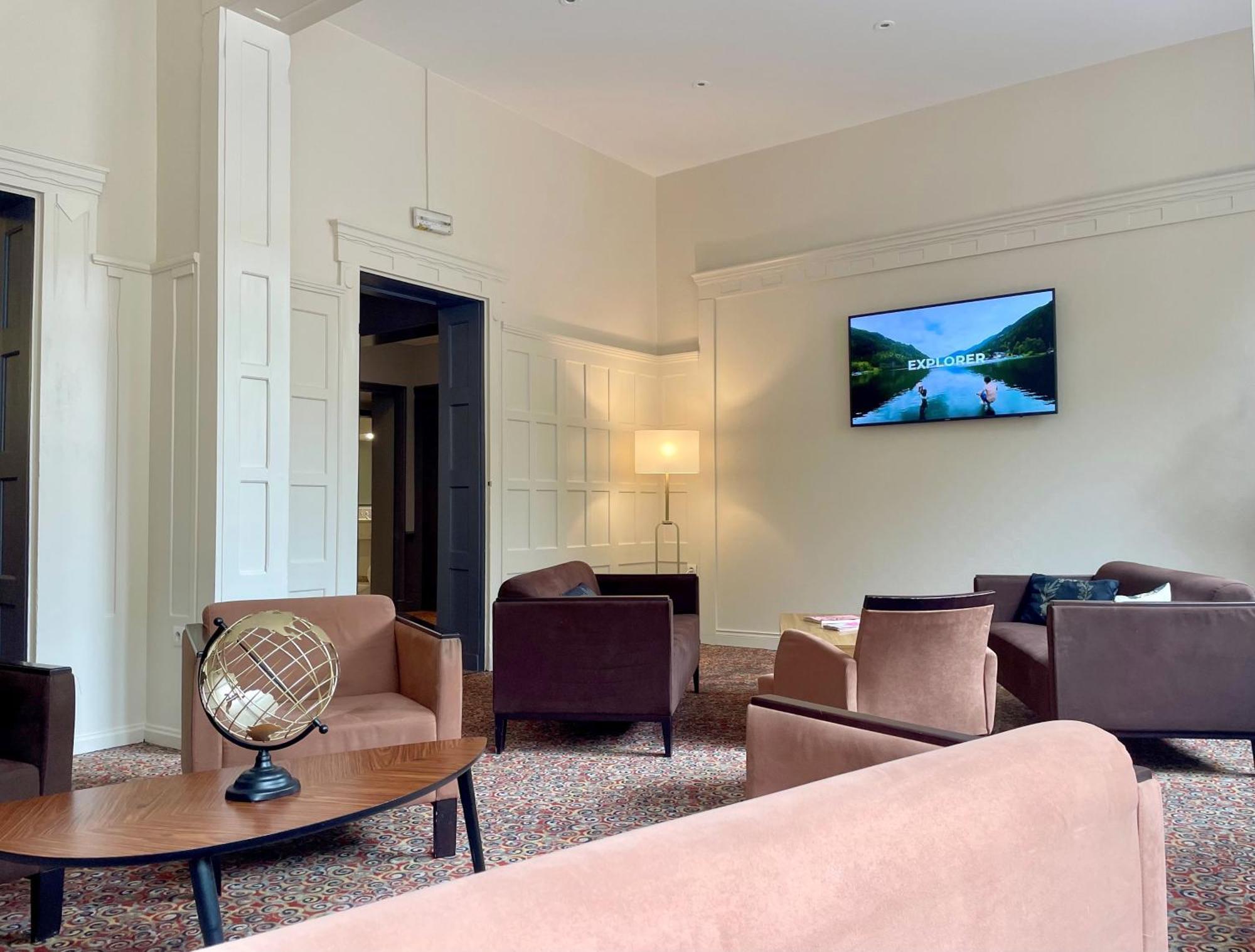 Ibis Styles Metz Centre Gare Hotel Exterior photo